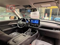 تۆیۆتا گراند هایلاندەر